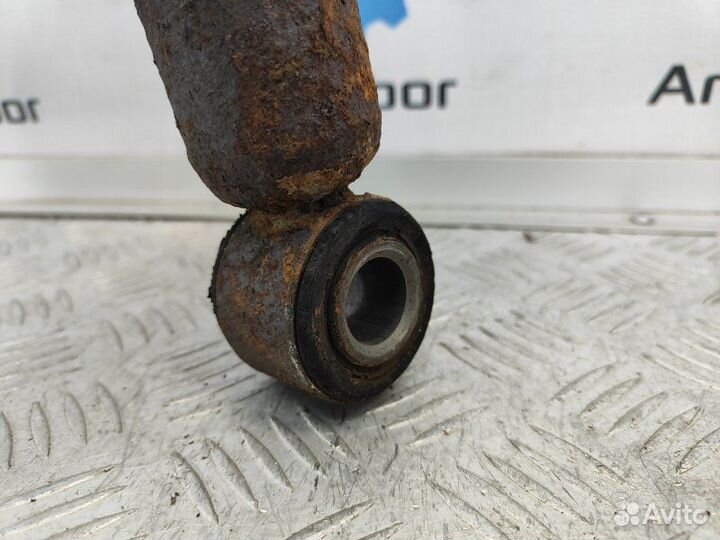 Амортизатор задний Toyota Corolla 9 E120 1.4 4zzfe