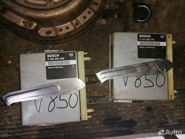 Блок управления двигателем Volvo 850