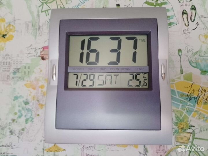 Часы настенные