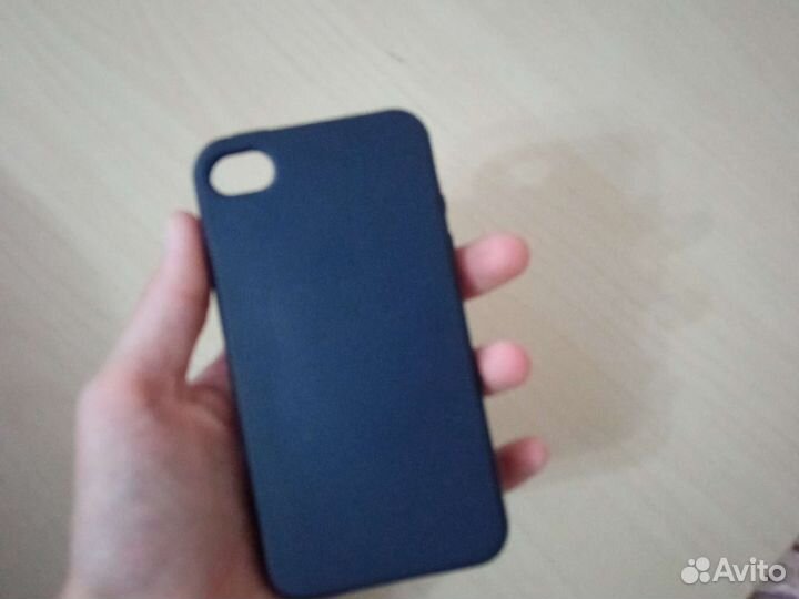 Чехол на iPhone 4