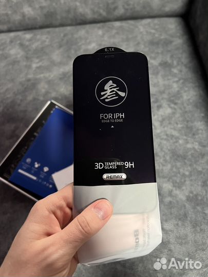 Закаленное стекло iPhone