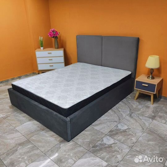 Кровать с Матрасом и Подъемным механизмом