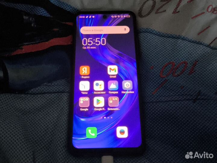 TECNO Pova 3, 6/128 ГБ