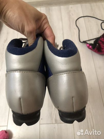 Лыжные ботинки 36р