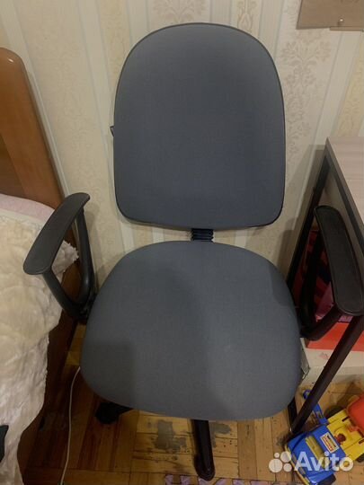 Компьютерное кресло