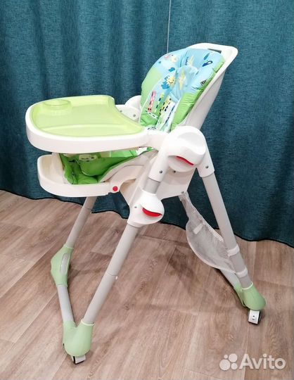 Стульчик для кормления Babyton Tasty Green