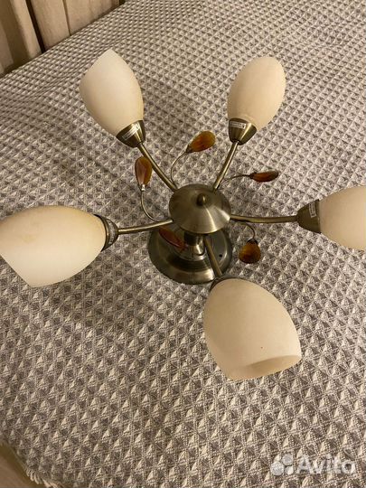 Люстра потолочная