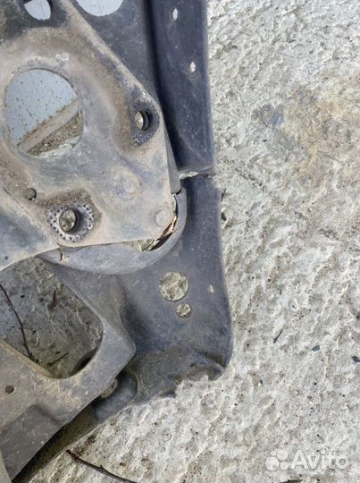 Панель передняя, телевизор passat B5 SuperB