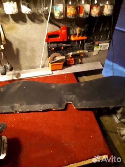 Утеплитель капота Тойота