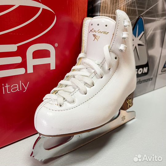 Коньки фигурные risport antares