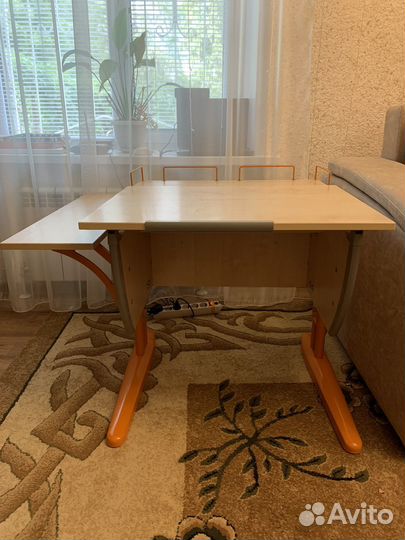 Растушая парта (стол) и стул Дэми