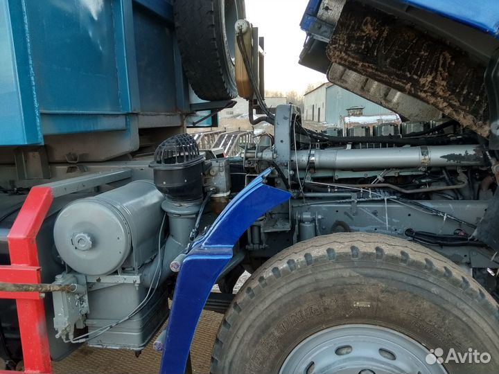 Sinotruk ZZ3255C, 2008