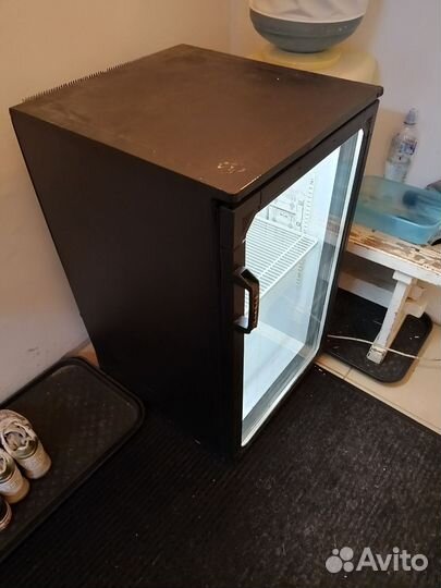 Холодильник витрина бу