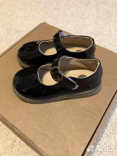 Туфли праздничные для девочки 26размер, 15-15,5 см