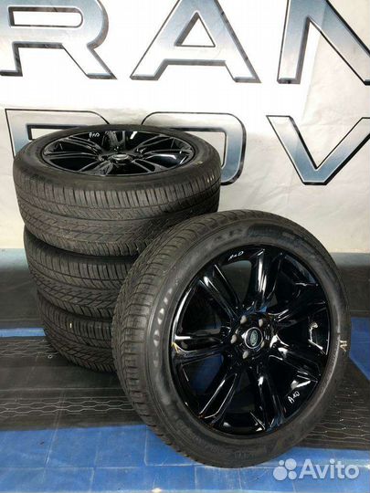 Комплект колёс R20 Range Rover Velar L560 RDynamic
