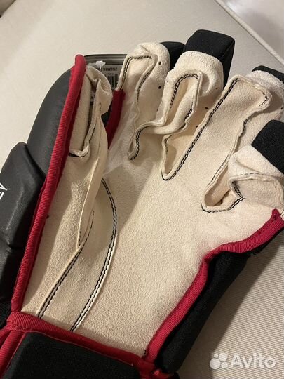 Краги хоккейные Mission M1 Chicago