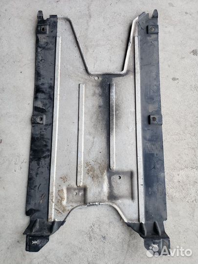 Land Rover Range Rover Velar Защита днища 92272820