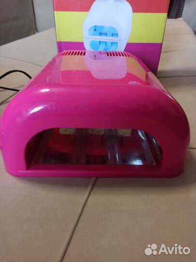 Лампа для сушки ногтей