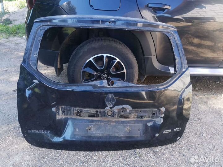 Дверь багажника Renault Duster 2 2017г