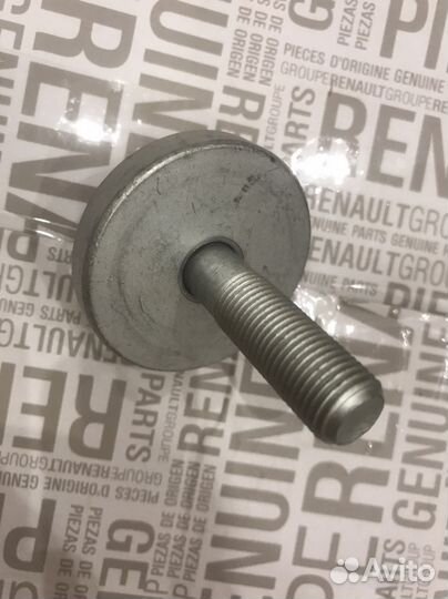 Болт крепления шкива коленвала K4M оригинал