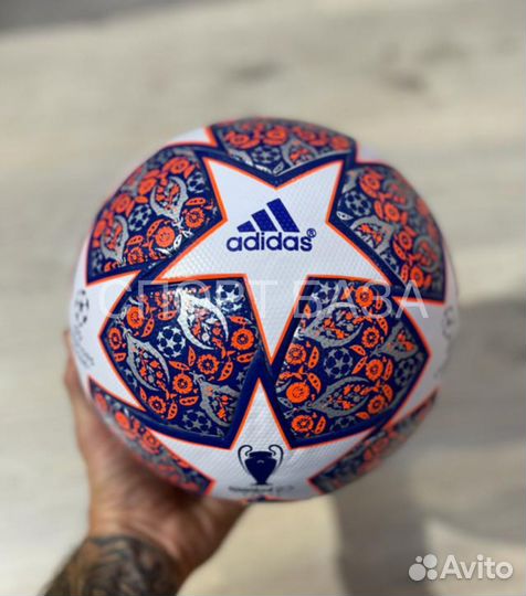 Футбольный мяч Adidas