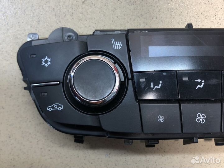 Opel Insignia Блок управления климата