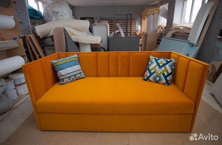 Кровать детская с матрасом с ящиками