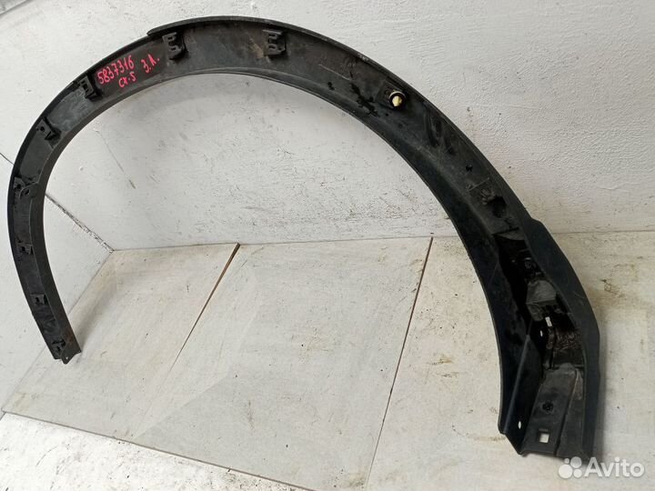 Накладка заднего крыла левого