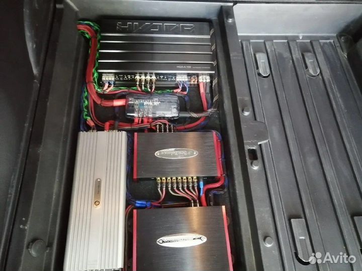 Установка акустических систем/автозвука