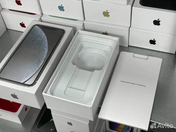 Коробка iPhone