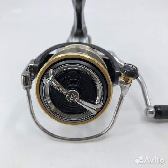 Катушка daiwa 20 luvias LT 3000