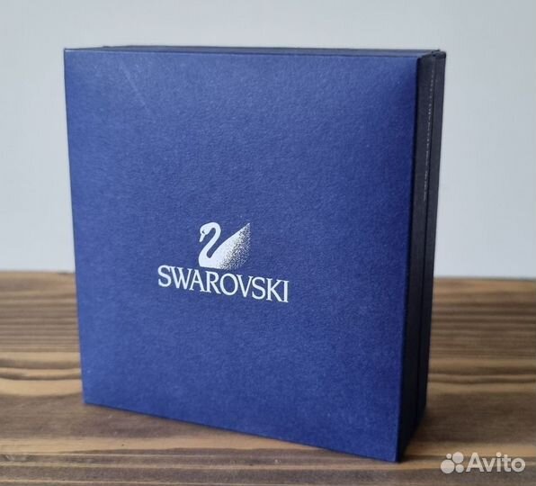 Колье Swarovski