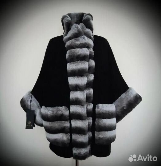 Пальто шикарное с меховой отделкой