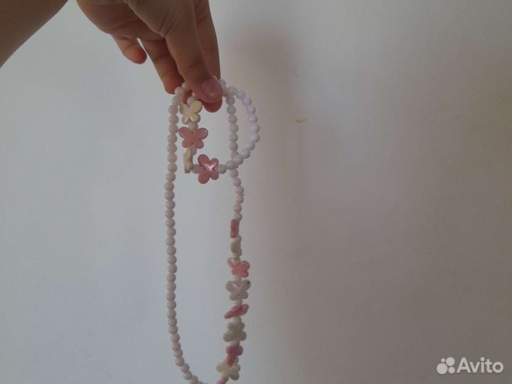 Набор из бусинок