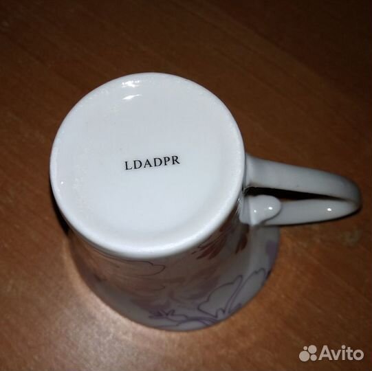 Две кофейные чашки костяной фарфор