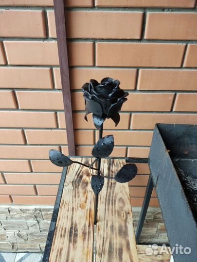 Роза ручной работы