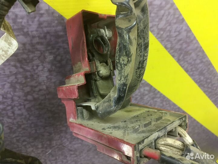 Проводка Блок предохранителей Лансер 10 2.0 МКПП