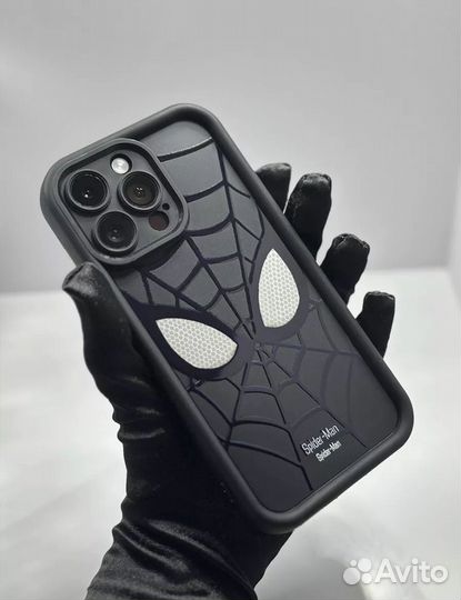 Чехолы на iPhone