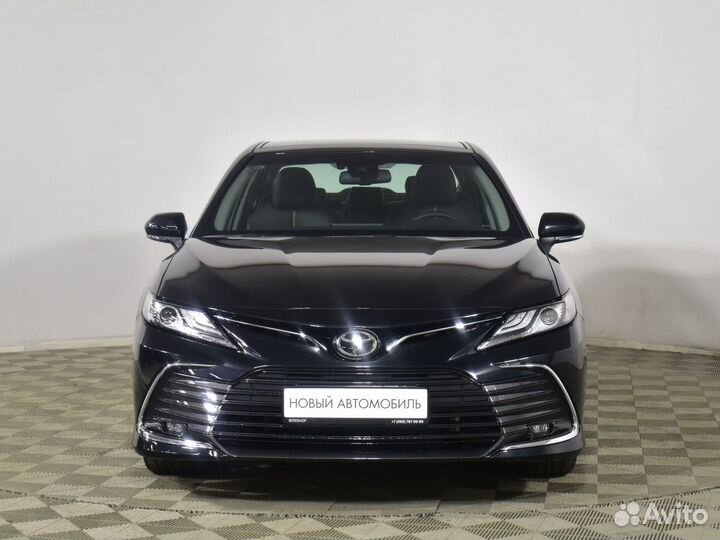 Toyota Camry 2.5 AT, 2022