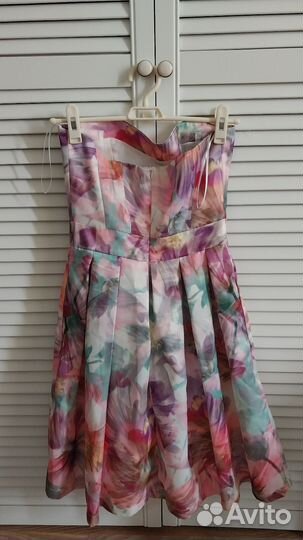 Нарядное платье