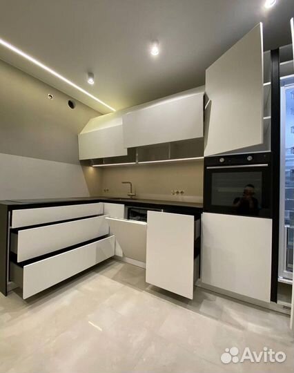 Качественный кухонный гарнитур