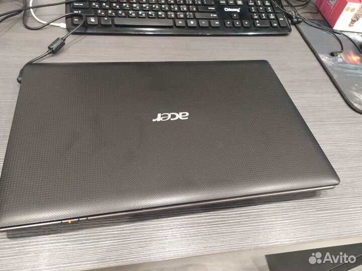 Ноутбук Acer Aspire 5560
