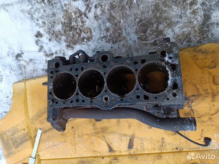 Блок цилиндров двигателя G4ED 1.6