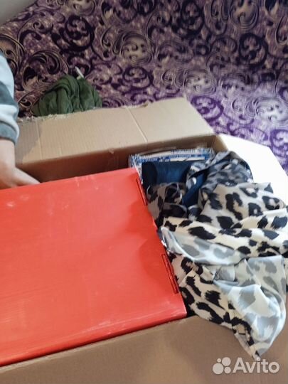 Одежда женская пакетом 44 размер +елочные игрушки