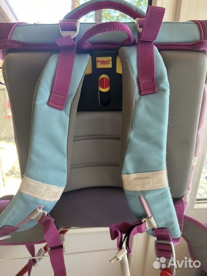 Ранец для девочки McNeill