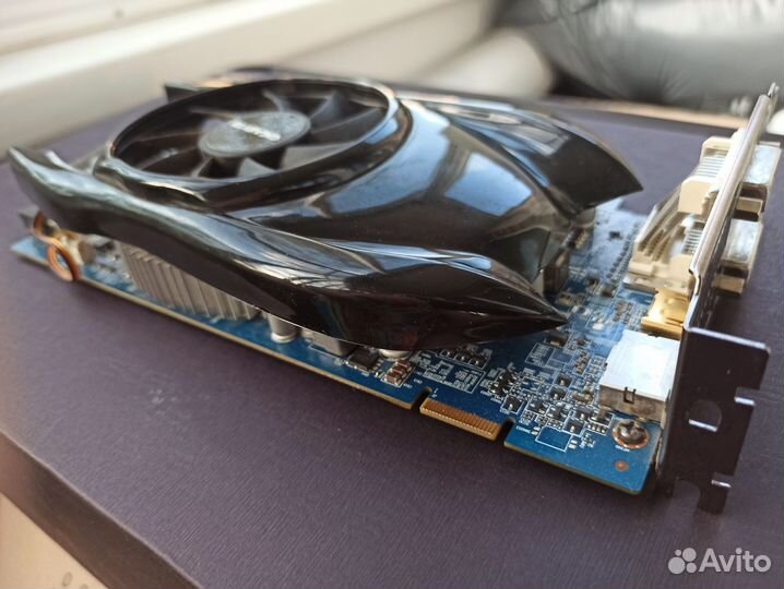 Видеокарта Gigabyte Radeon HD 5770, 1gb