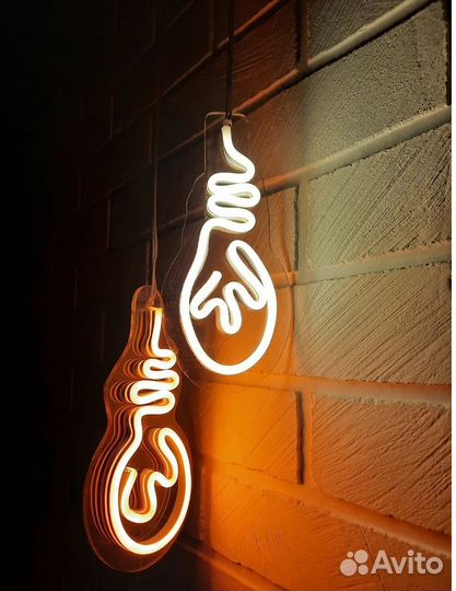 Неоновая вывеска