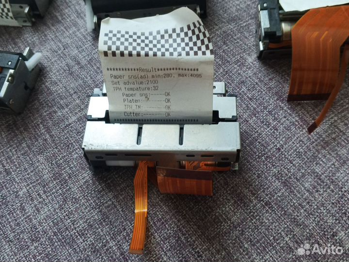 Печатающий механизм с автоотрезом