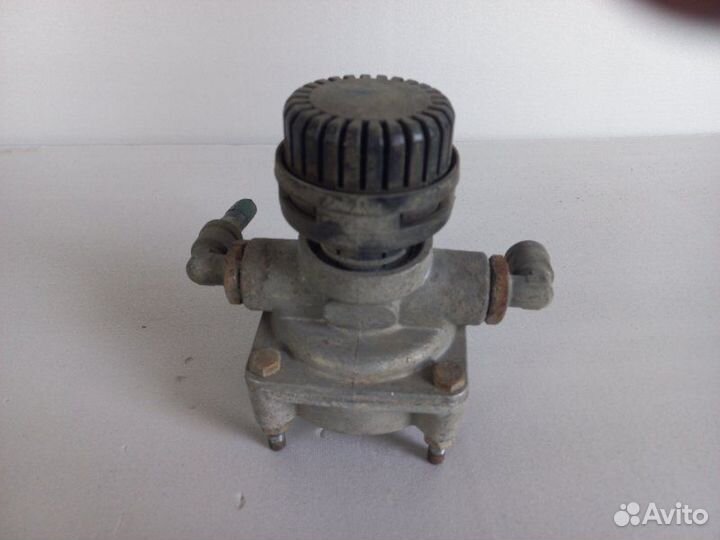 Клапан ускорительный Камаз 5490 2018