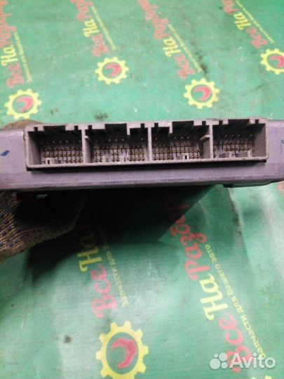 Блок управления двигателем Toyota Prius